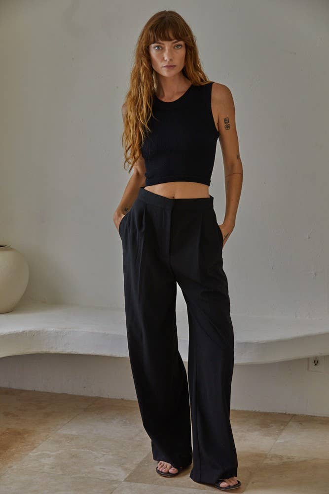 S1106N | Knit Seamless Ribbed Round Neck Sleeveless Top