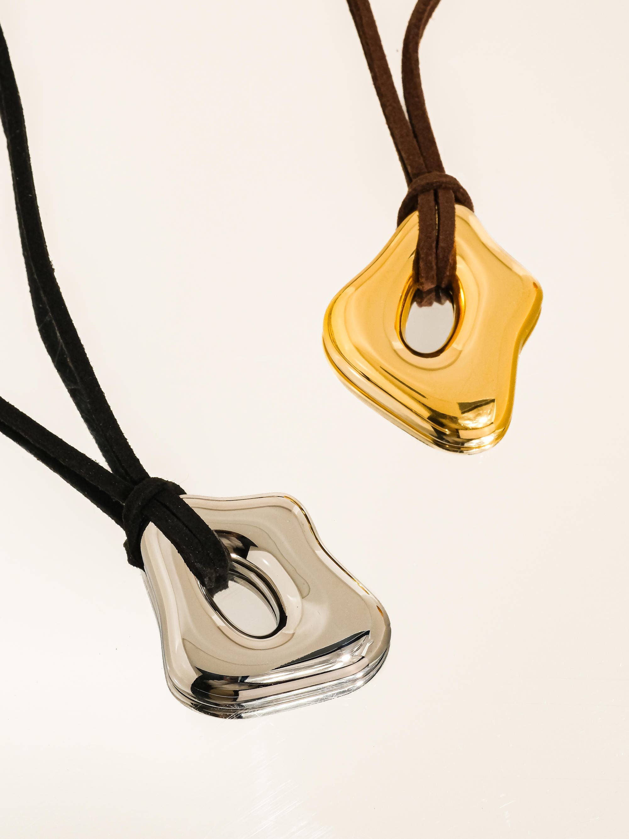 Ceyvan 18K Gold Non-Tarnish Leather Cord Pendant Necklace