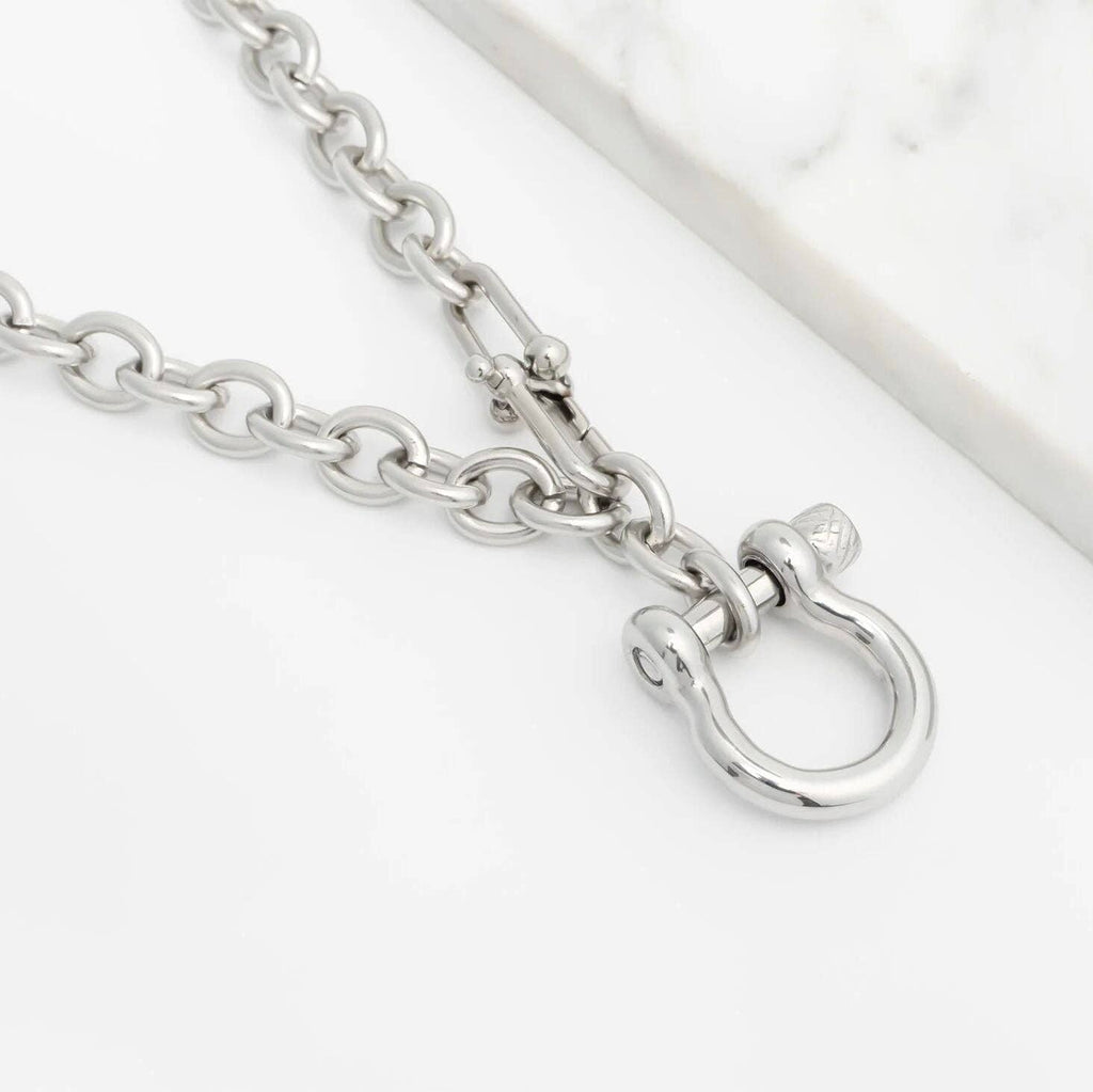Gold Stainless Steel Y Necklace with Horse shoe Carabiner