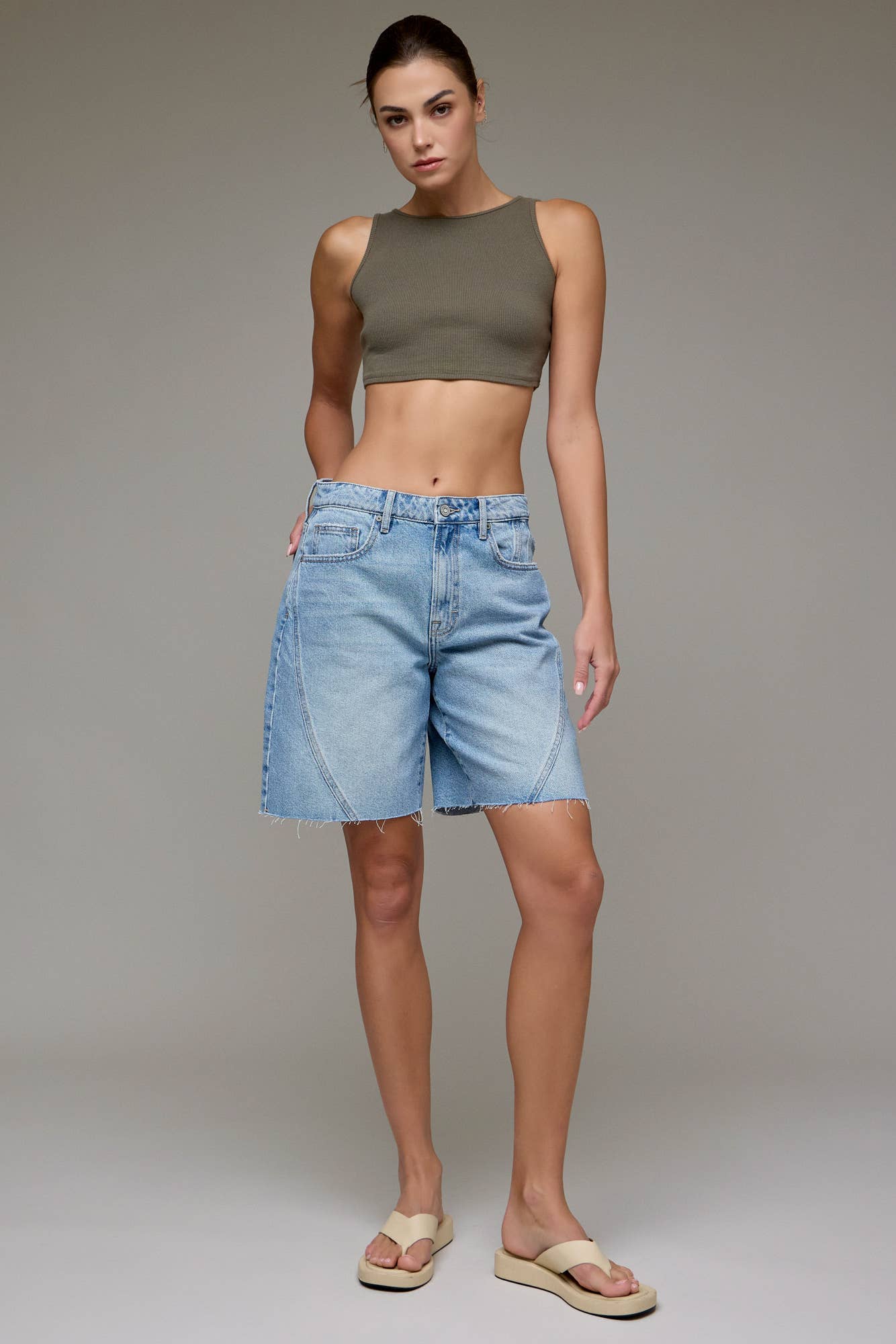 BAGGY SHORTS