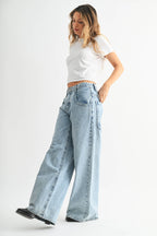 Junie Relaxed Wide Leg Jean