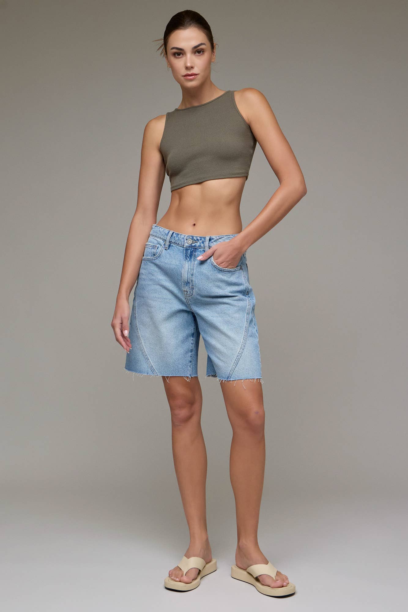 BAGGY SHORTS